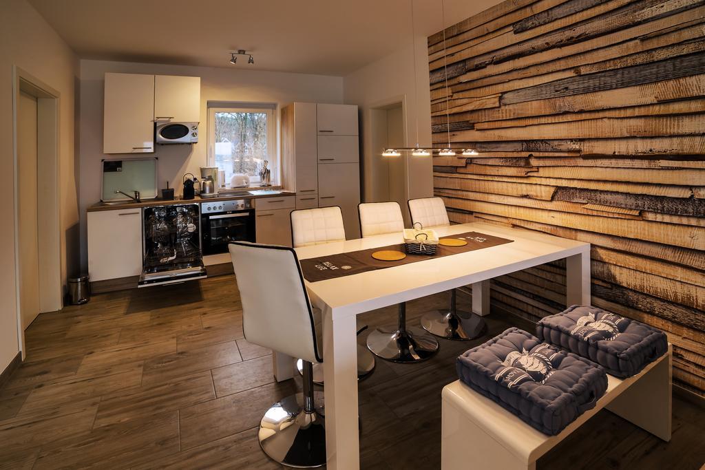 Charming Apartments Am See Бад-Заров Номер фото